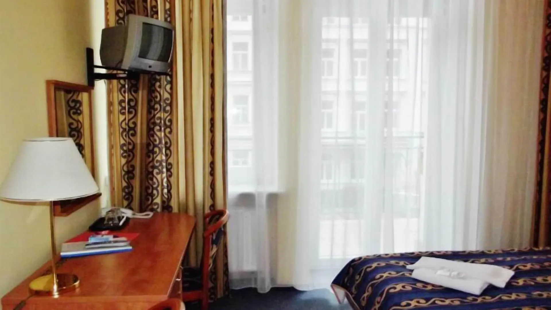 Hotel Modena Karlovy Vary 3*,