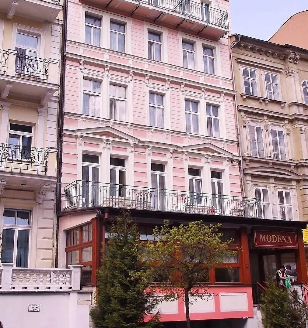 ***  Hotel Modena Karlovy Vary Csehország