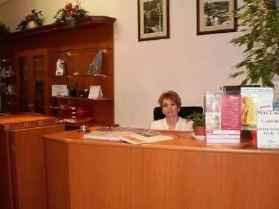 ***  Hotel Modena Karlovy Vary Csehország
